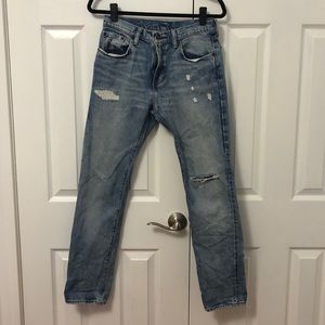 30x30 505C Levi’s Distressed Jeans Medium Wash